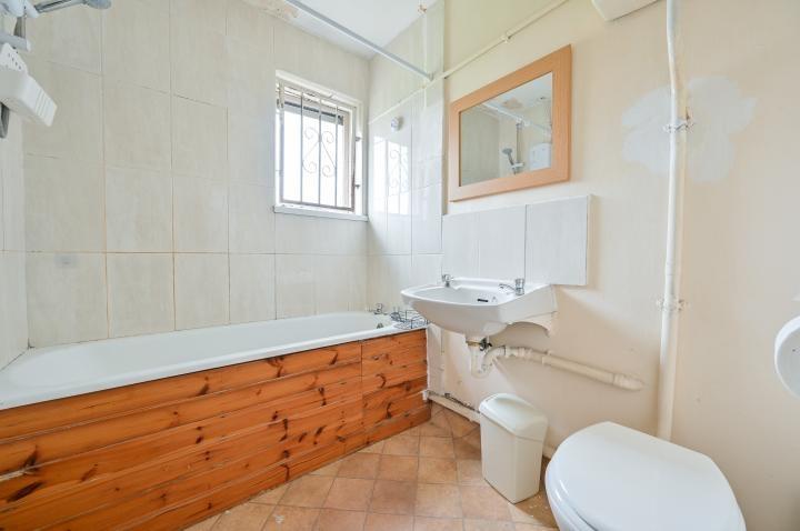 Chpk1595705 large-8-08 jpg