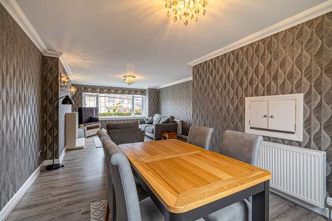 16b, Castleton Court Castleton Drive, Newton Mearns, Glasgow, G77 5JU