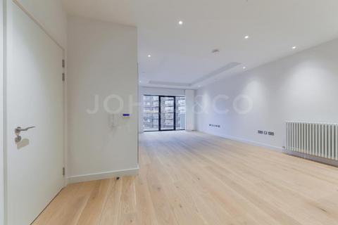 Grantham House, London City Island