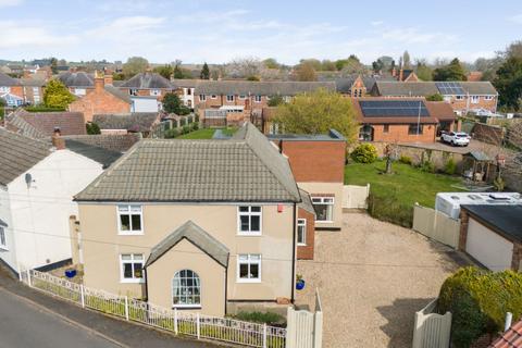 9 Pelham Crescent, Keelby, Grimsby, DN41 8EW