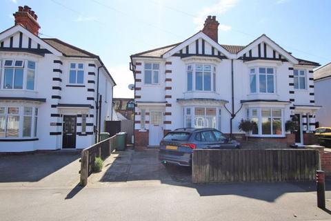 3 bedroom semi-detached house for sale, QUEENS PARADE, CLEETHORPES
