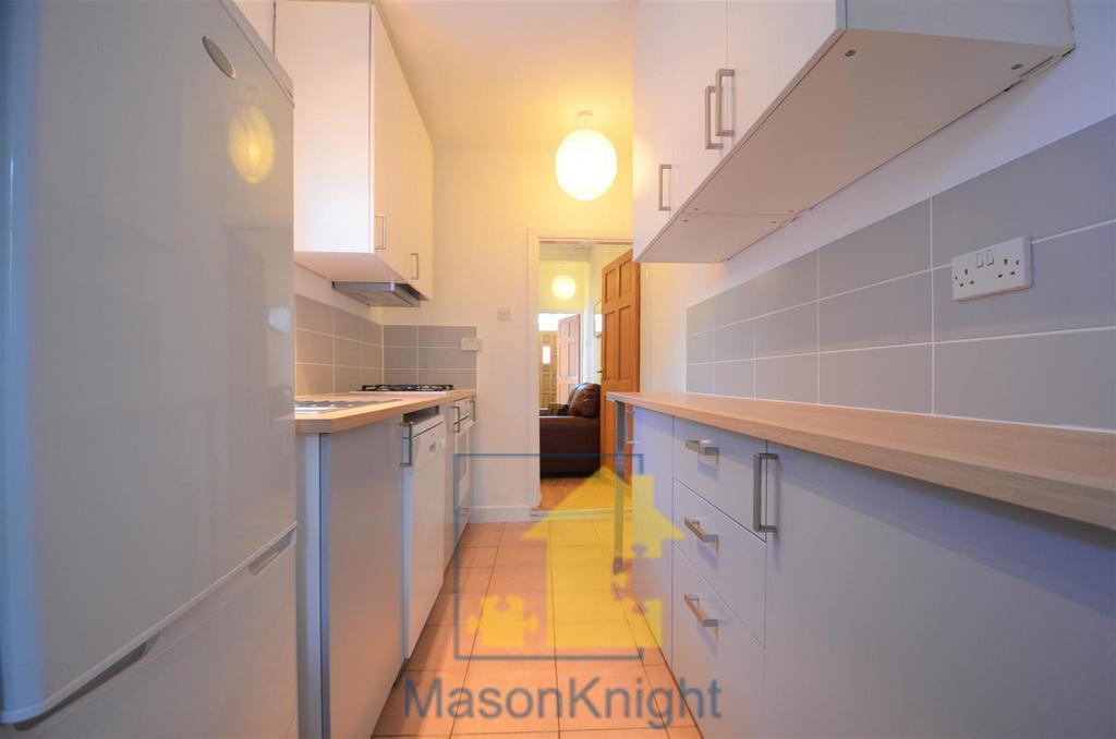 Kitchen 1b - Copy.jpg