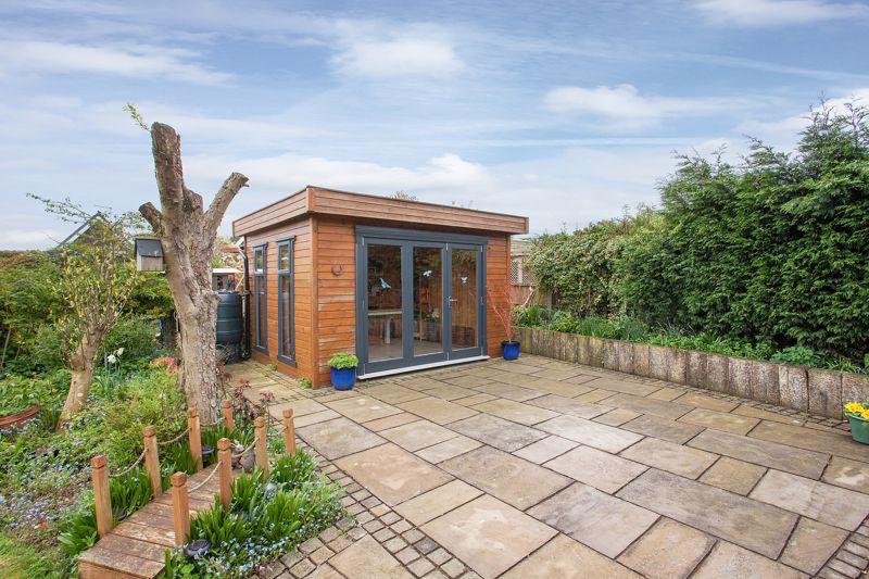 Garden room
