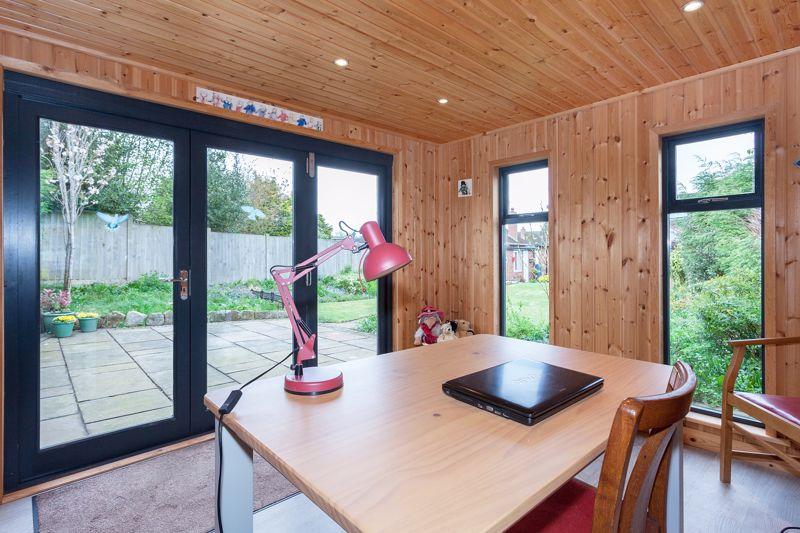 Garden room