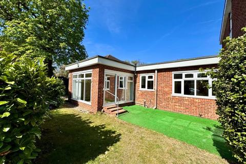 2 bedroom apartment for sale, Oaklands Road, Bromley