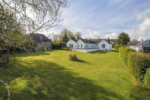 5 bedroom detached house for sale, St Ives, New Road, Eythorne