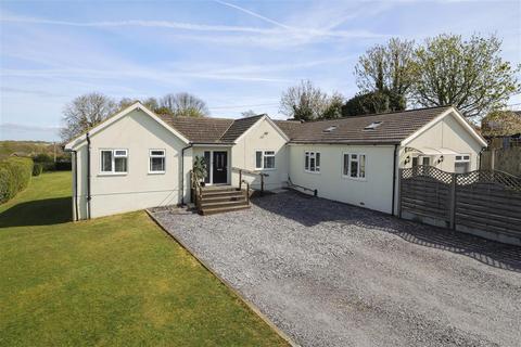 St Ives New Road, Eythorne, Dover, CT15 4DF