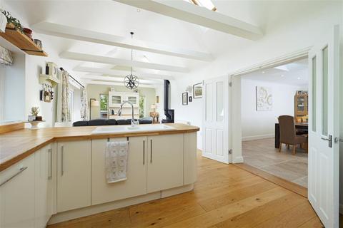 St Ives New Road, Eythorne, Dover, CT15 4DF