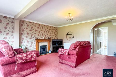 3 bedroom semi-detached house for sale, Glenthorne Drive, Cheslyn Hay, WS6 7DD