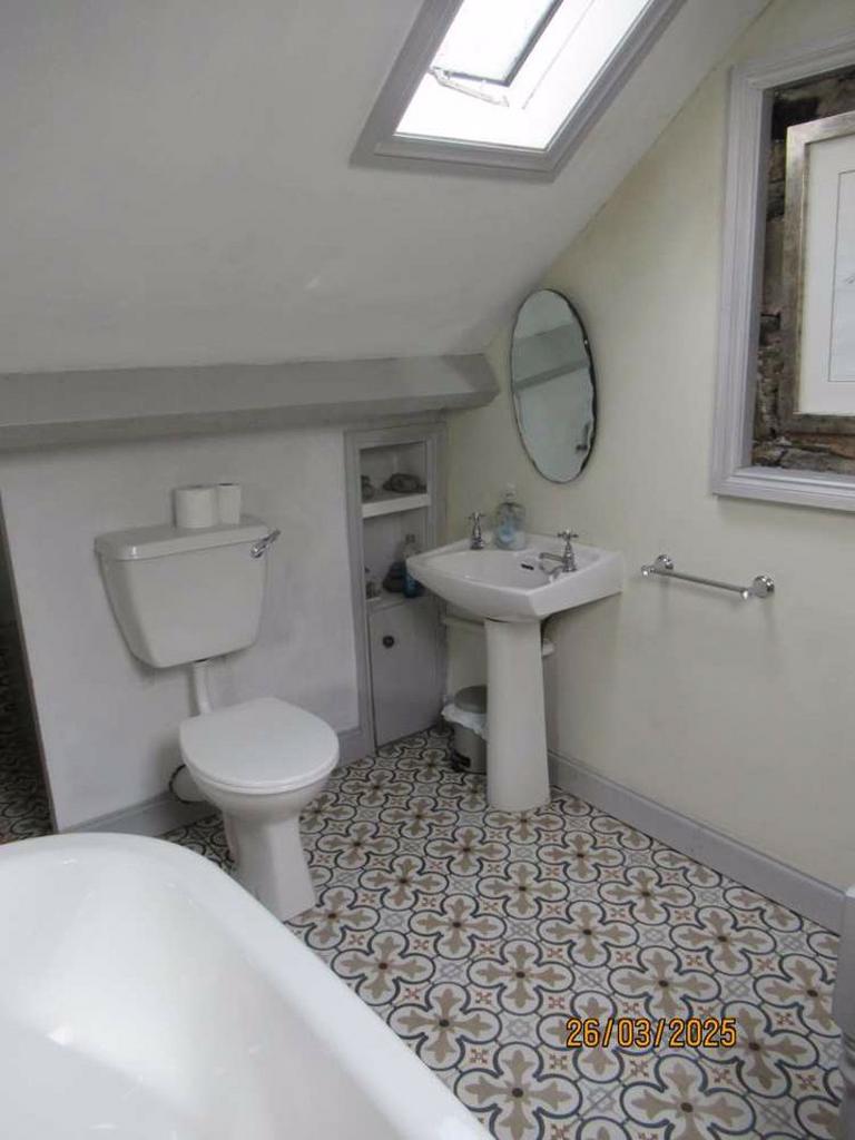 En-Suite Bathroom