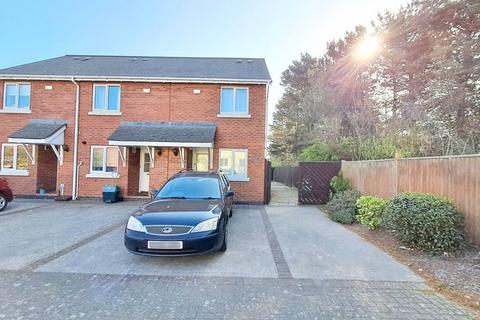 2 bedroom end of terrace house for sale, Ellis Way, Conwy