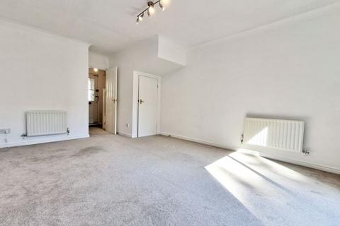 12 Ellis Way, Conwy, LL32 8GU