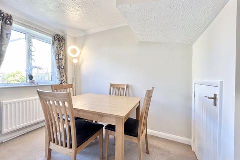 3 bedroom semi-detached house for sale, Ellis Way, Conwy