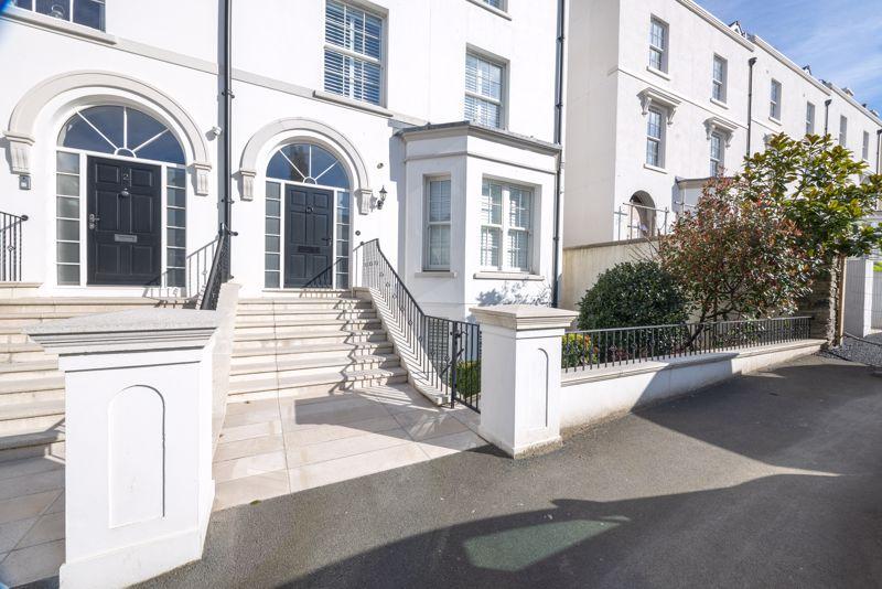 3 Derby Square