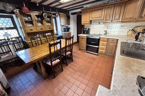 3 bedroom detached house for sale, Llanelian, Colwyn Bay