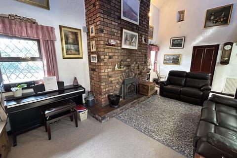 3 bedroom detached house for sale, Llanelian, Colwyn Bay