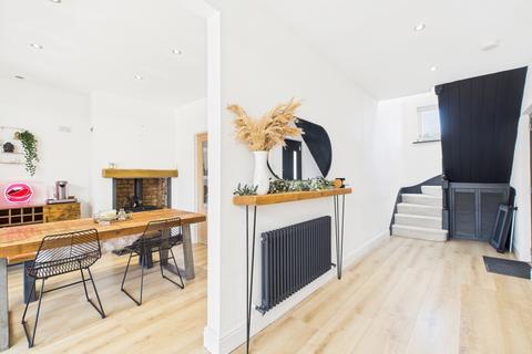 86 Eyebury Road, Eye, Peterborough, PE6 7TD