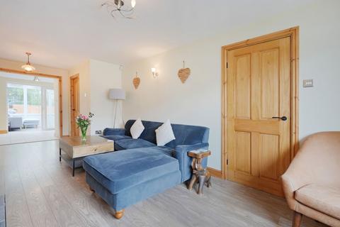 61 Devonshire Drive, North Anston, Sheffield, S25 4AN