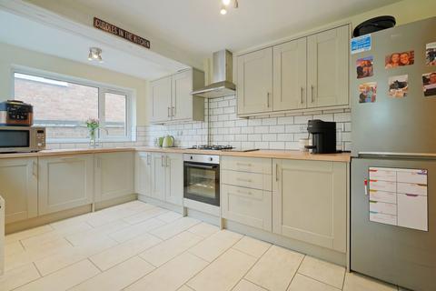 61 Devonshire Drive, North Anston, Sheffield, S25 4AN