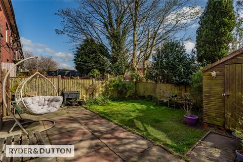 3 bedroom semi-detached house for sale, Maple Close, High Crompton, Shaw, Oldham, OL2