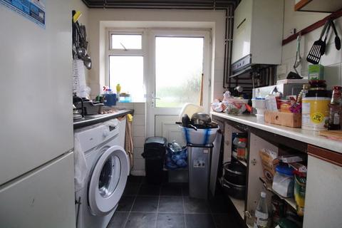 19 Canterbury Close, Luton, LU3 2QY
