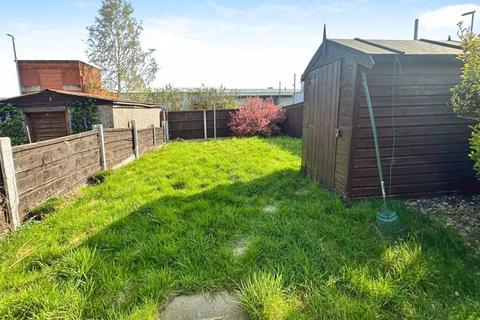 2 bedroom semi-detached house for sale, Summersgill Close, Heywood