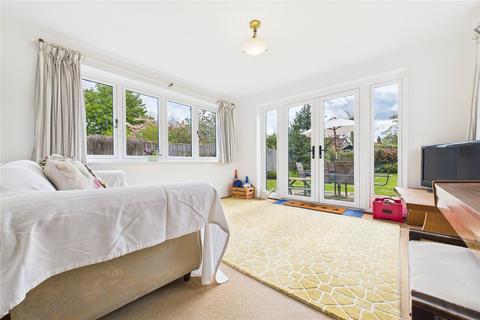 undefined, Pangbourne Hill, Pangbourne, Reading, Berkshire, RG8