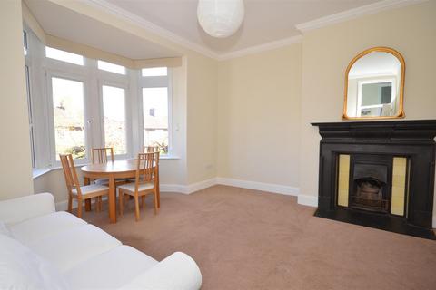 1 bedroom flat to rent, Eastern Road, London