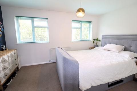 9 Calder Vale, Bletchley, Milton Keynes, MK3 7PL