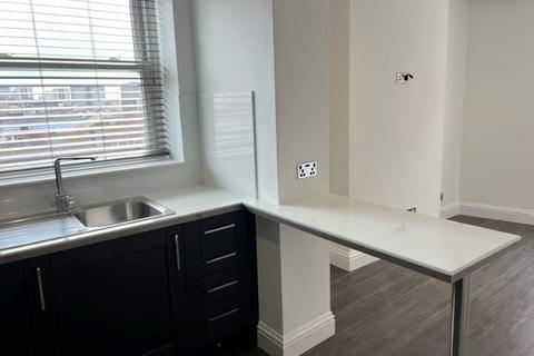 Studio to rent, Windsor Street, Brighton