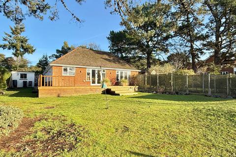 4 bedroom detached bungalow for sale, Pine Drive, St. Ives, BH24 2LN
