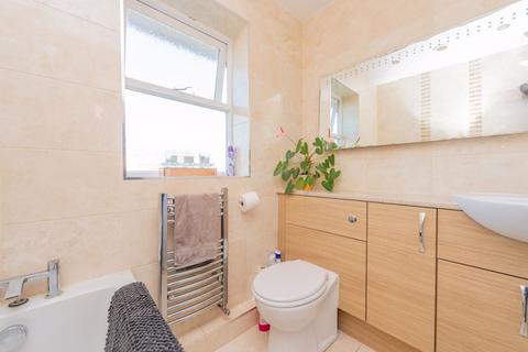 9 Cygnet Close, Ellesmere, SY12 9QB