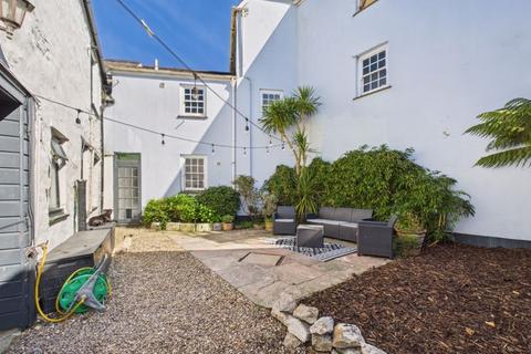 undefined, Penryn - Offered for sale chain free