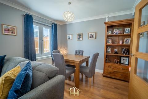 284 Old Glamis Road, Dundee, DD3 0GY