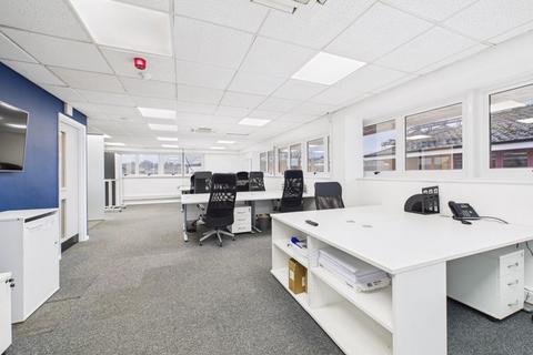 Property to rent, Neptune Way, Rochester