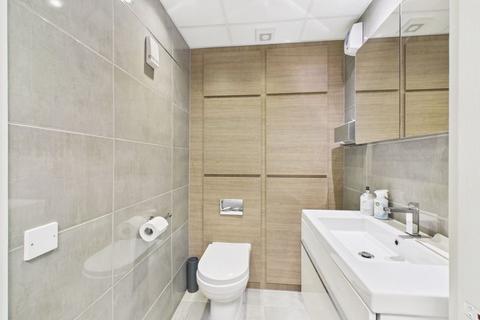 Property to rent, Neptune Way, Rochester