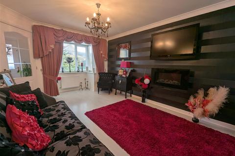 15 Briargate, Middlesbrough, TS6 9NZ