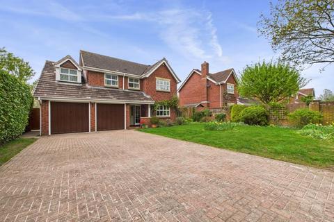 5 The Spinney, Muxton, Telford, TF2 8RZ