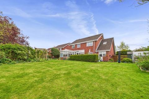 5 The Spinney, Muxton, Telford, TF2 8RZ