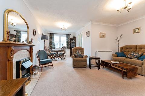 1 bedroom apartment for sale, Haig Court, Chesterton CB4