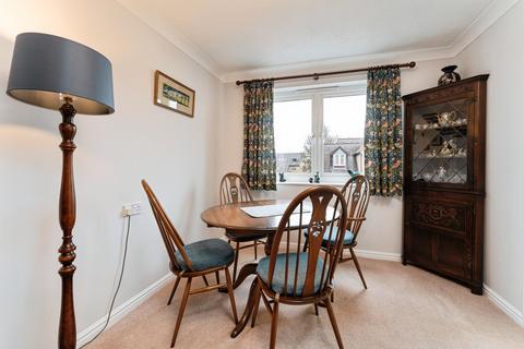 1 bedroom apartment for sale, Haig Court, Chesterton CB4