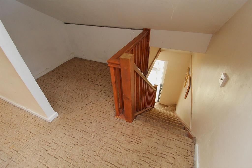 Loft3.JPG
