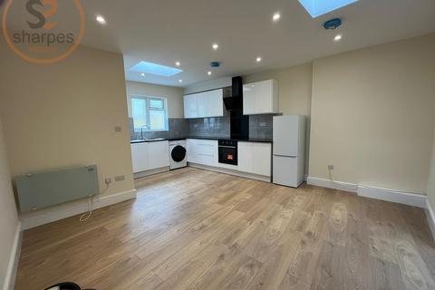 undefined, Lillium Mews, Wimbledon