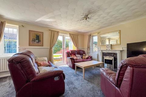 4 bedroom detached house for sale, Fulmar Close, Bowerhill, Melksham, SN12 6XU