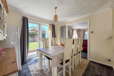4 bedroom detached house for sale, Fulmar Close, Bowerhill, Melksham, SN12 6XU