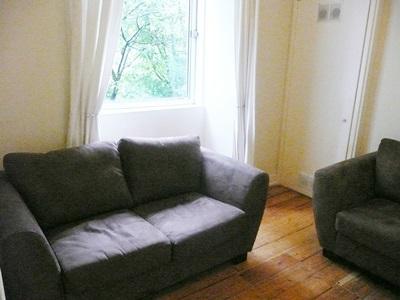 1 0lounge resized.JP