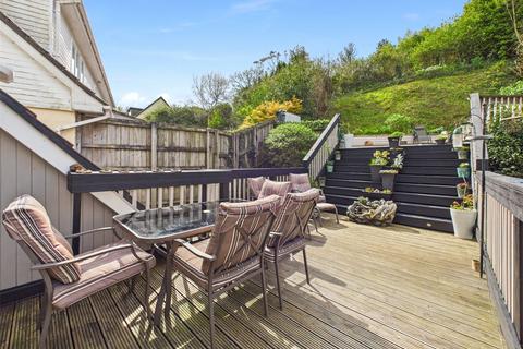 5 Knowle Gardens, Combe Martin, Ilfracombe, EX34 0NW