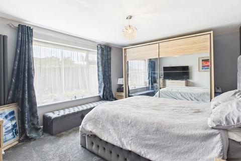 undefined, Knowle Gardens, Combe Martin