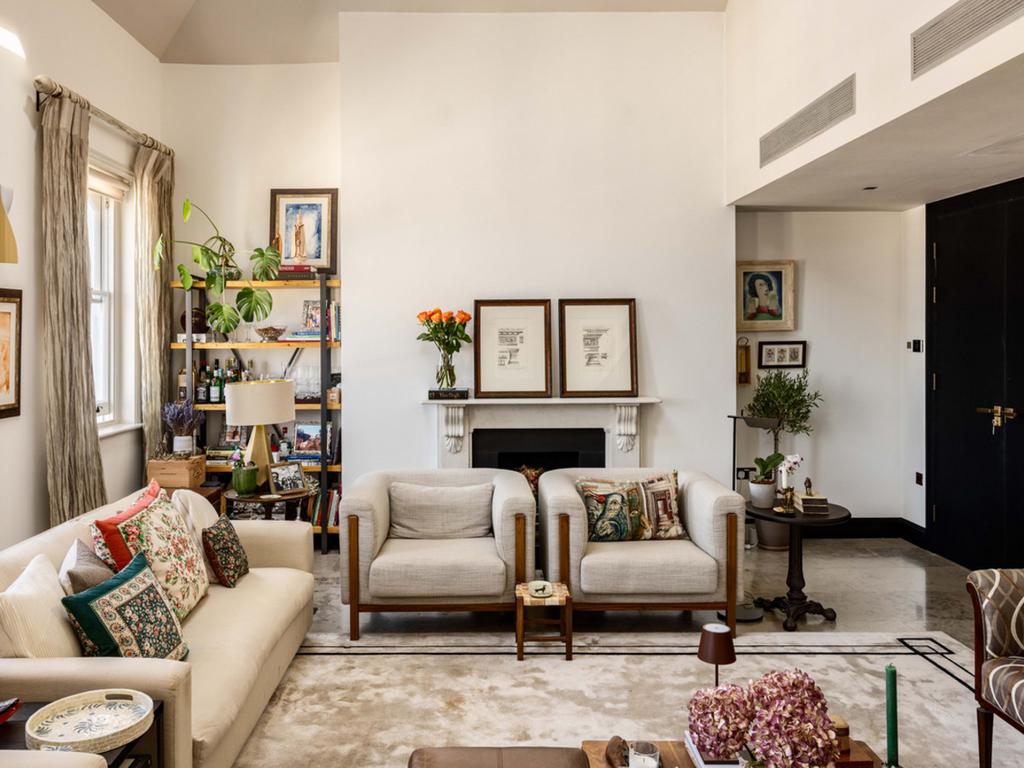 Living room, fireplace