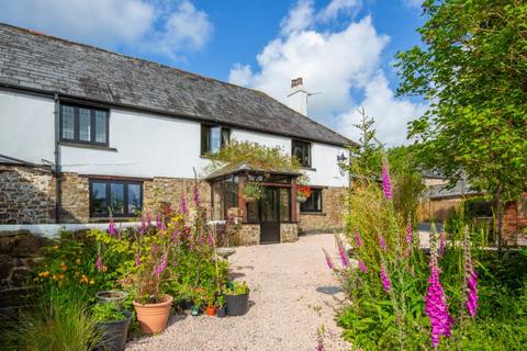 4 bedroom house for sale, Cookbury Court, Cookbury, Holsworthy, Devon, EX22